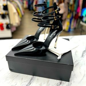 Authentic NEW Versace Leather D'Orsay Heels Size 38 | 7.5